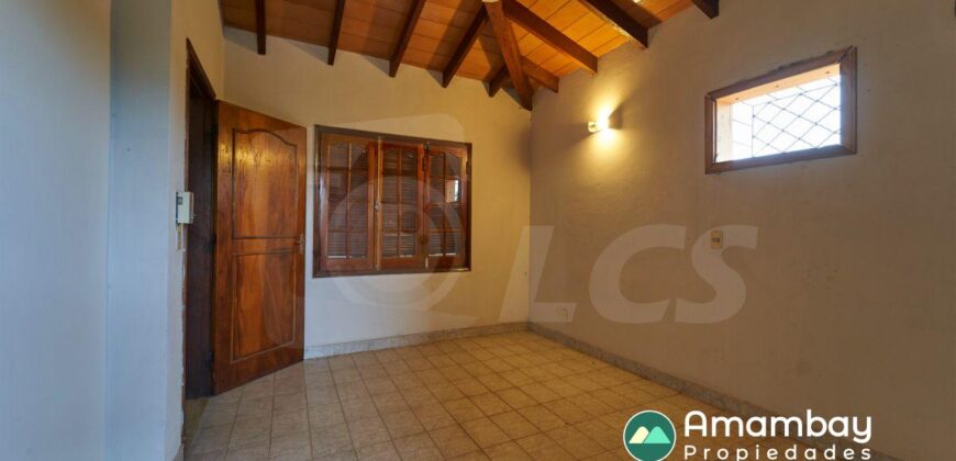0025 CASA EN BARRIO SAN PABLO, A CUADRAS DE AVDA. EUSEBIO AYALA