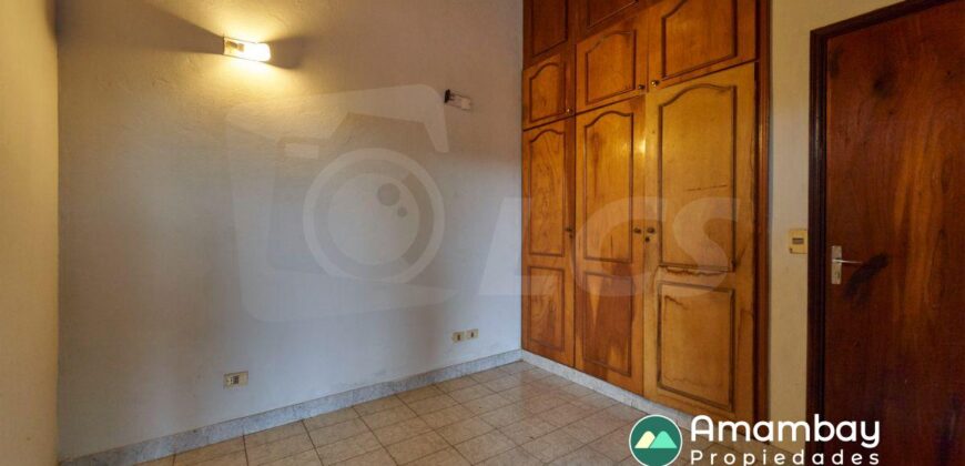 0025 CASA EN BARRIO SAN PABLO, A CUADRAS DE AVDA. EUSEBIO AYALA