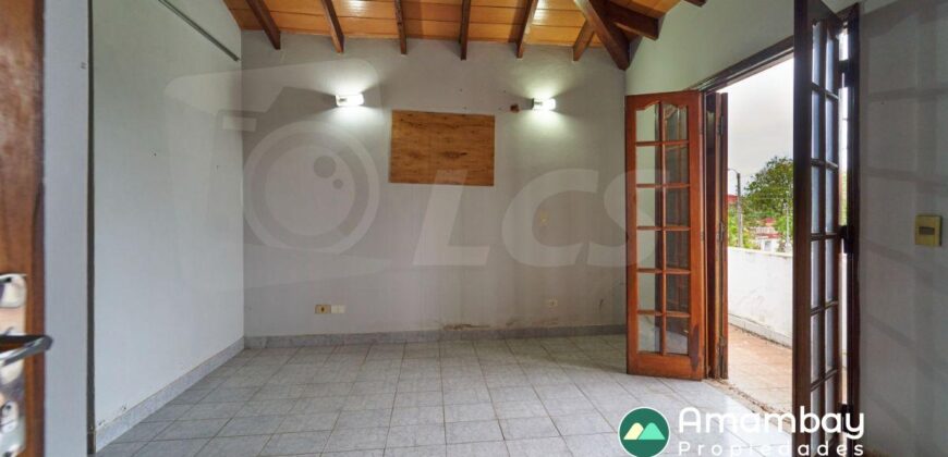 0025 CASA EN BARRIO SAN PABLO, A CUADRAS DE AVDA. EUSEBIO AYALA