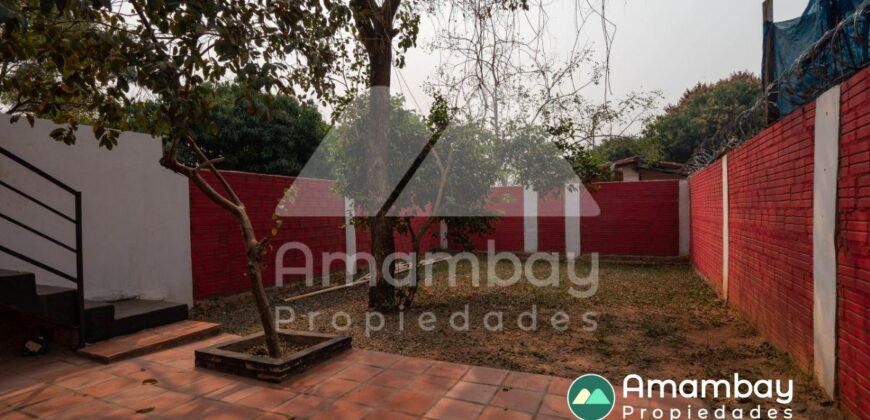 0389 DÚPLEX EN LUQUE, BARRIO LOMA MERLO
