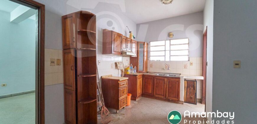 0025 CASA EN BARRIO SAN PABLO, A CUADRAS DE AVDA. EUSEBIO AYALA