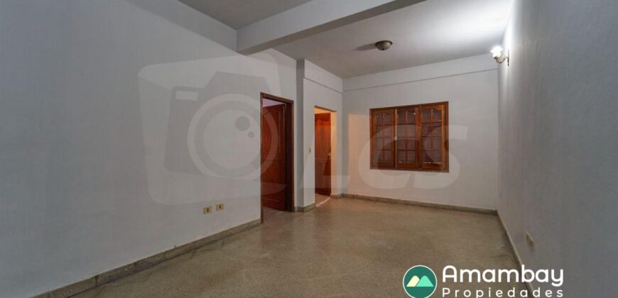 0025 CASA EN BARRIO SAN PABLO, A CUADRAS DE AVDA. EUSEBIO AYALA