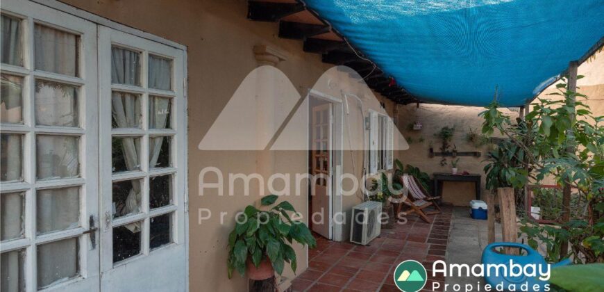 0391 CASA EN BARRIO SAJONIA, ZONA PARROQUIA VIRGEN DE FÁTIMA