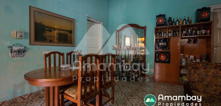 0390 CASA EN BARRIO SAJONIA, ZONA PARROQUIA VIRGEN DE FATIMA