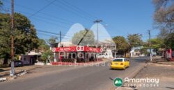 0393 SALONES Y CASA EN LAMBARÉ, BARRIO SANTA LUCIA