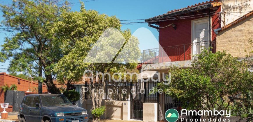 0390 CASA EN BARRIO SAJONIA, ZONA PARROQUIA VIRGEN DE FATIMA