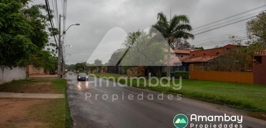 0400 TERRENO EN BARRIO ITÁ ENRAMADA, ZONA AVDA. PERÓN