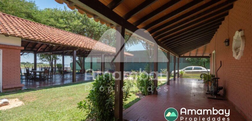 0406 CASA A ORILLAS DEL RÍO PARAGUAY, BARRIO ITÁ ENRAMADA