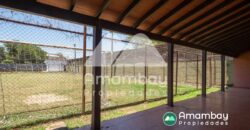 0406 CASA A ORILLAS DEL RÍO PARAGUAY, BARRIO ITÁ ENRAMADA