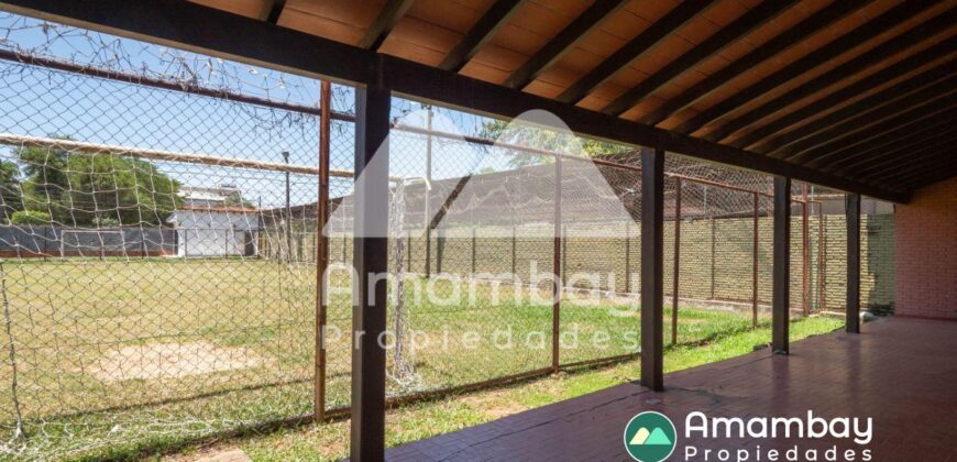 0406 CASA A ORILLAS DEL RÍO PARAGUAY, BARRIO ITÁ ENRAMADA