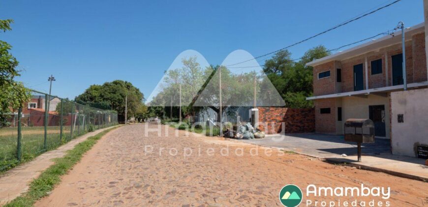 0402 TERRENO EN BARRIO LOMA PYTA, ZONA RUTA TRANSCHACO