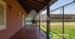 0406 CASA A ORILLAS DEL RÍO PARAGUAY, BARRIO ITÁ ENRAMADA