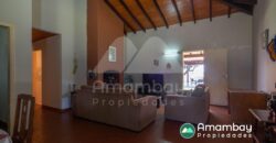 0406 CASA A ORILLAS DEL RÍO PARAGUAY, BARRIO ITÁ ENRAMADA