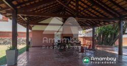 0406 CASA A ORILLAS DEL RÍO PARAGUAY, BARRIO ITÁ ENRAMADA