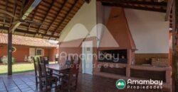 0406 CASA A ORILLAS DEL RÍO PARAGUAY, BARRIO ITÁ ENRAMADA