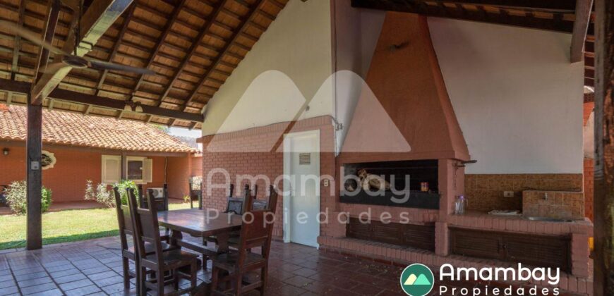 0406 CASA A ORILLAS DEL RÍO PARAGUAY, BARRIO ITÁ ENRAMADA