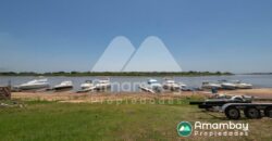 0406 CASA A ORILLAS DEL RÍO PARAGUAY, BARRIO ITÁ ENRAMADA