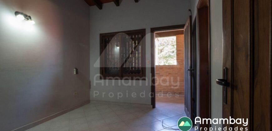 0412 RESIDENCIA EN BARRIO RECOLETA, ZONA DE LAS PALMERAS