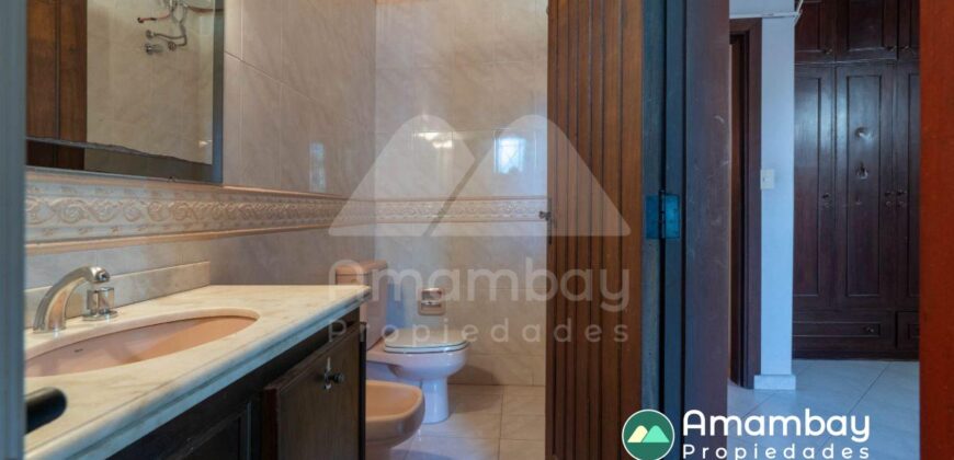 0412 RESIDENCIA EN BARRIO RECOLETA, ZONA DE LAS PALMERAS