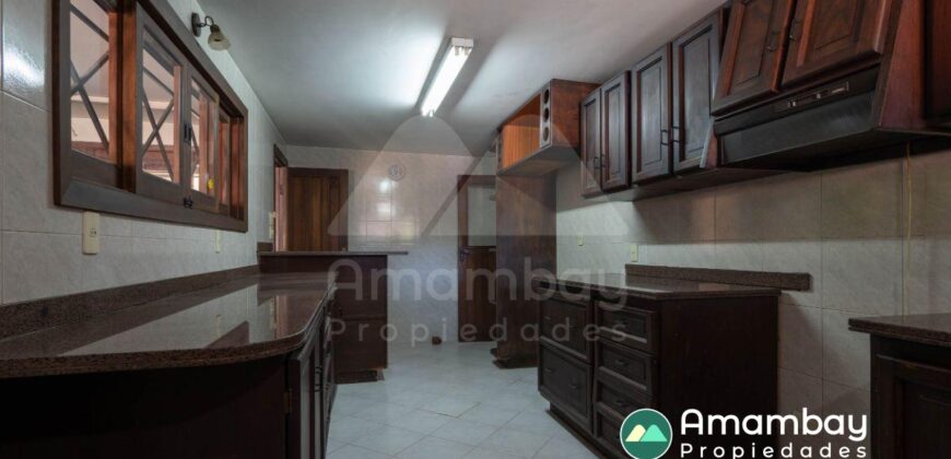 0412 RESIDENCIA EN BARRIO RECOLETA, ZONA DE LAS PALMERAS