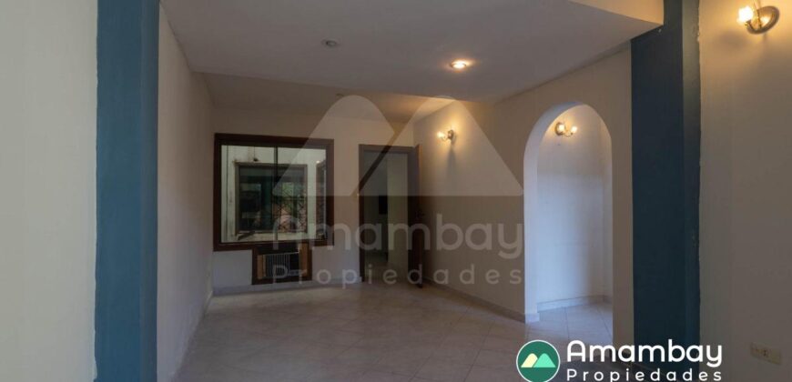 0412 RESIDENCIA EN BARRIO RECOLETA, ZONA DE LAS PALMERAS