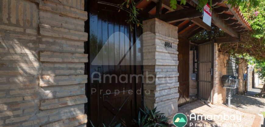 0412 RESIDENCIA EN BARRIO RECOLETA, ZONA DE LAS PALMERAS