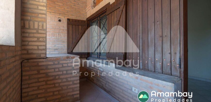 0412 RESIDENCIA EN BARRIO RECOLETA, ZONA DE LAS PALMERAS