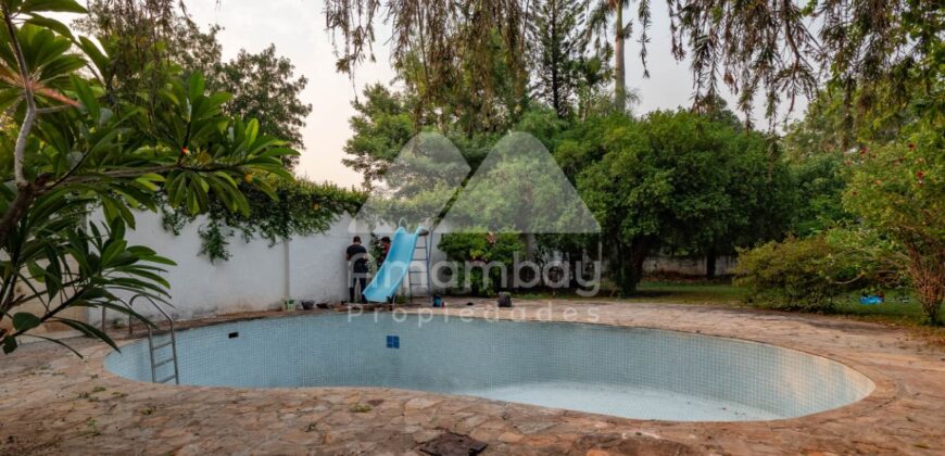 A0297 ALQUILO CASA EN LAMBARÉ, BARRIO FELICIDAD