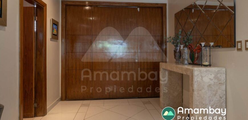 0410 RESIDENCIA EN BARRIO MARISCAL ESTIGARRIBIA, ZONA CASA RICA