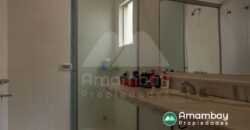 0410 RESIDENCIA EN BARRIO MARISCAL ESTIGARRIBIA, ZONA CASA RICA