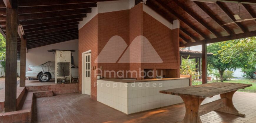 A0297 ALQUILO CASA EN LAMBARÉ, BARRIO FELICIDAD