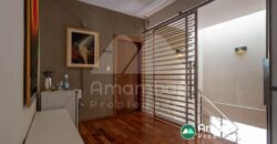 0410 RESIDENCIA EN BARRIO MARISCAL ESTIGARRIBIA, ZONA CASA RICA
