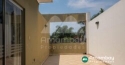 0410 RESIDENCIA EN BARRIO MARISCAL ESTIGARRIBIA, ZONA CASA RICA