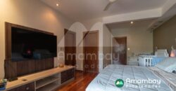 0410 RESIDENCIA EN BARRIO MARISCAL ESTIGARRIBIA, ZONA CASA RICA