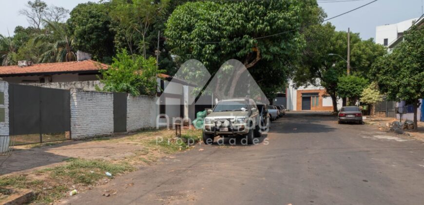 0417 TERRENO EN BARRIO TEMBETARY, ZONA AVDA. REPÚBLICA ARGENTINA