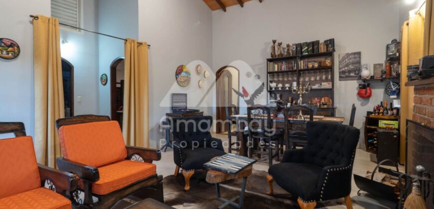 0424 CASA EN YPACARAÍ, RUTA AREGUÁ – YPACARAÍ