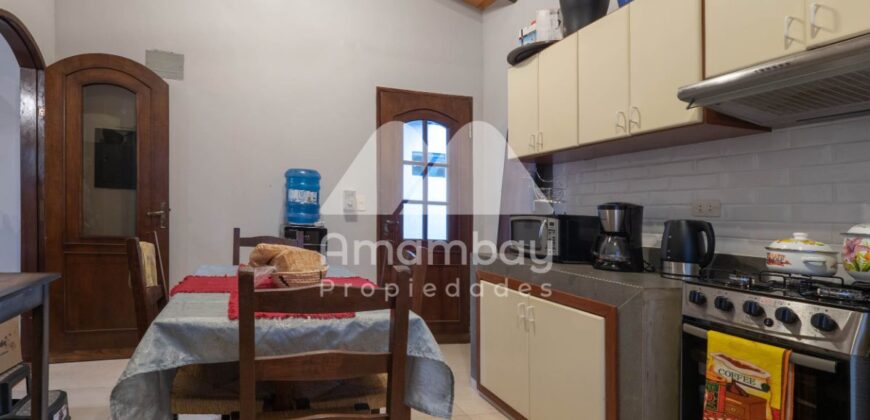 0424 CASA EN YPACARAÍ, RUTA AREGUÁ – YPACARAÍ