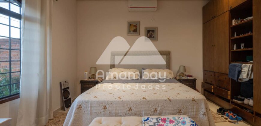 0424 CASA EN YPACARAÍ, RUTA AREGUÁ – YPACARAÍ