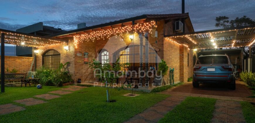 0424 CASA EN YPACARAÍ, RUTA AREGUÁ – YPACARAÍ