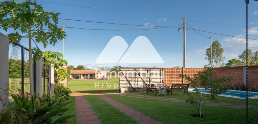 0424 CASA EN YPACARAÍ, RUTA AREGUÁ – YPACARAÍ
