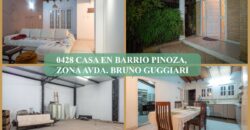 0428 CASA EN BARRIO PINOZA, ZONA AVDA. BRUNO GUGGIARI