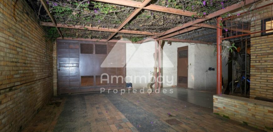 0500 CASA EN LAMBARE, BARRIO PUERTO PABLA