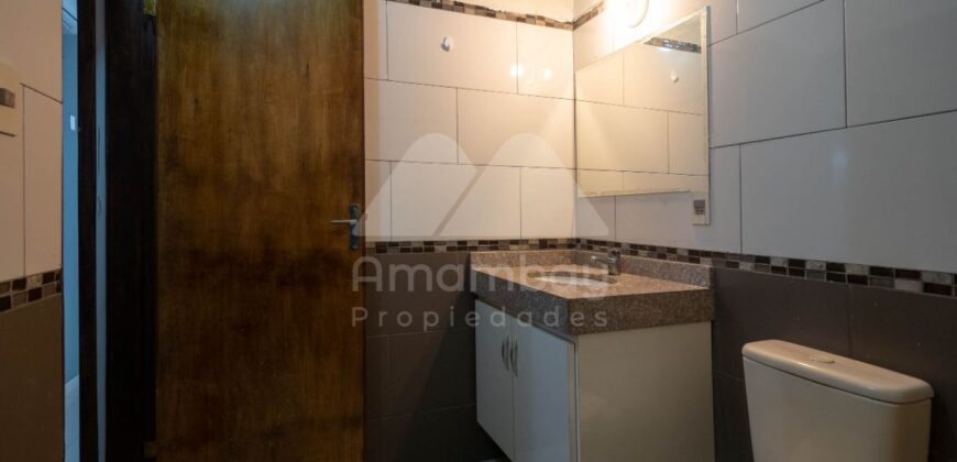A0205 ALQUILO DUPLEX EN Bo. ITÁ ENRAMADA, ZONA AVDA. PERÓN
