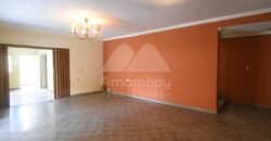 0643 RESIDENCIA EN BARRIO SANTA LIBRADA, SOBRE AVENIDA PERÓN