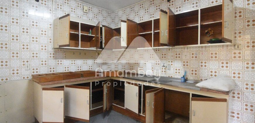 0643 RESIDENCIA EN BARRIO SANTA LIBRADA, SOBRE AVENIDA PERÓN