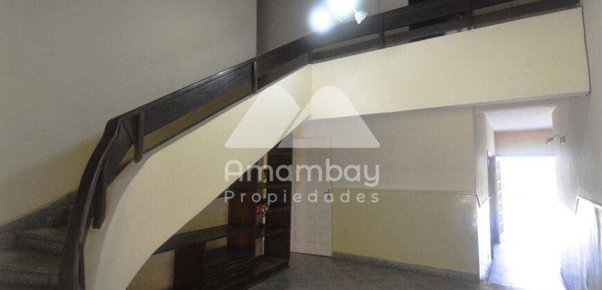 0643 RESIDENCIA EN BARRIO SANTA LIBRADA, SOBRE AVENIDA PERÓN