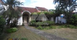 0643 RESIDENCIA EN BARRIO SANTA LIBRADA, SOBRE AVENIDA PERÓN