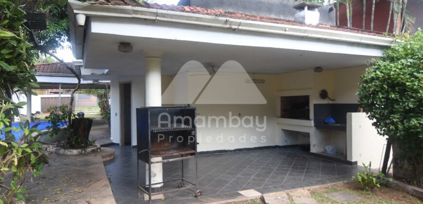 0643 RESIDENCIA EN BARRIO SANTA LIBRADA, SOBRE AVENIDA PERÓN