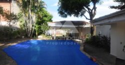 0643 RESIDENCIA EN BARRIO SANTA LIBRADA, SOBRE AVENIDA PERÓN