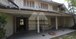 0643 RESIDENCIA EN BARRIO SANTA LIBRADA, SOBRE AVENIDA PERÓN